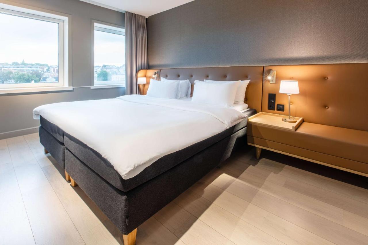 Radisson Blu Atlantic Hotel, Hotel